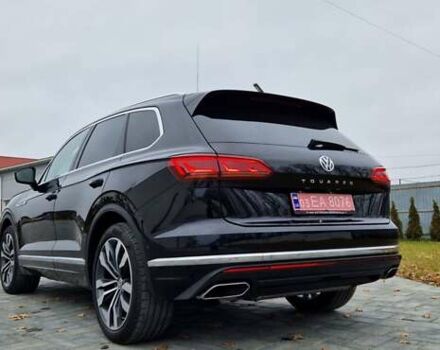 Черный Фольксваген Туарег, объемом двигателя 3 л и пробегом 189 тыс. км за 42800 $, фото 63 на Automoto.ua