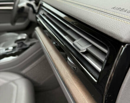 Черный Фольксваген Туарег, объемом двигателя 2.97 л и пробегом 135 тыс. км за 45500 $, фото 27 на Automoto.ua