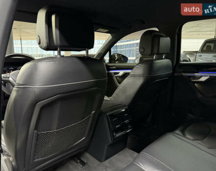 Черный Фольксваген Туарег, объемом двигателя 2.97 л и пробегом 172 тыс. км за 50500 $, фото 22 на Automoto.ua