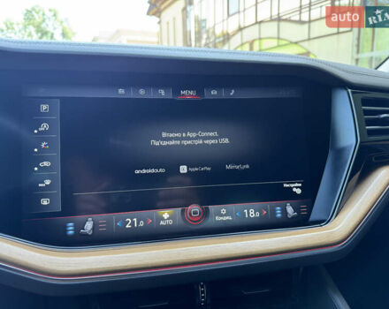 Чорний Фольксваген Туарег, об'ємом двигуна 2.97 л та пробігом 206 тис. км за 45000 $, фото 38 на Automoto.ua