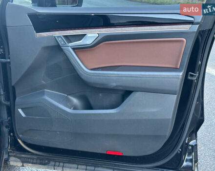 Черный Фольксваген Туарег, объемом двигателя 3 л и пробегом 259 тыс. км за 38999 $, фото 62 на Automoto.ua