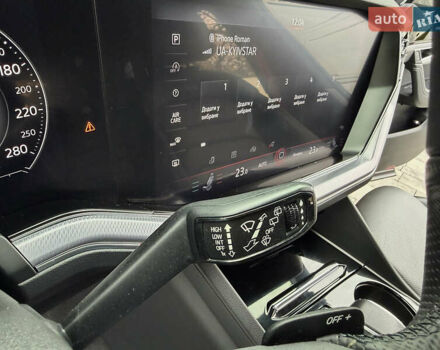 Чорний Фольксваген Туарег, об'ємом двигуна 3 л та пробігом 99 тис. км за 57888 $, фото 62 на Automoto.ua