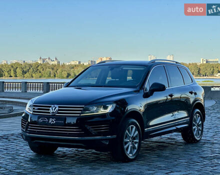 Черный Фольксваген Туарег, объемом двигателя 2.97 л и пробегом 275 тыс. км за 24800 $, фото 13 на Automoto.ua