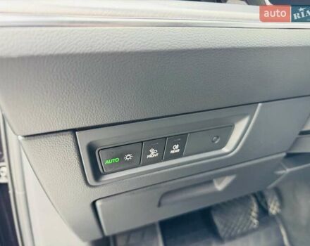 Чорний Фольксваген Туарег, об'ємом двигуна 2.97 л та пробігом 170 тис. км за 41950 $, фото 46 на Automoto.ua