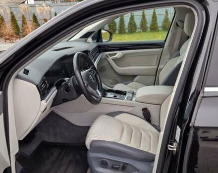 Черный Фольксваген Туарег, объемом двигателя 3 л и пробегом 189 тыс. км за 42800 $, фото 47 на Automoto.ua