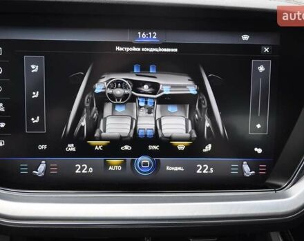 Черный Фольксваген Туарег, объемом двигателя 2.97 л и пробегом 138 тыс. км за 46400 $, фото 37 на Automoto.ua