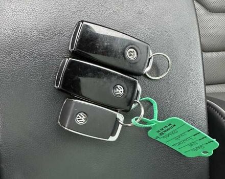 Черный Фольксваген Туарег, объемом двигателя 2.97 л и пробегом 264 тыс. км за 44000 $, фото 85 на Automoto.ua