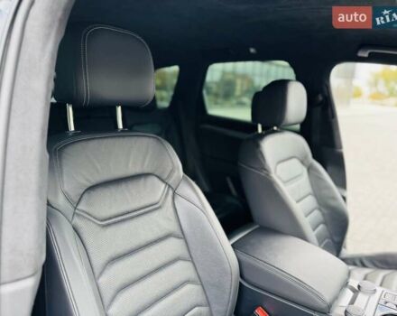 Чорний Фольксваген Туарег, об'ємом двигуна 2.97 л та пробігом 170 тис. км за 41950 $, фото 37 на Automoto.ua