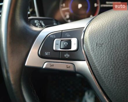 Черный Фольксваген Туарег, объемом двигателя 2.97 л и пробегом 115 тыс. км за 39900 $, фото 20 на Automoto.ua