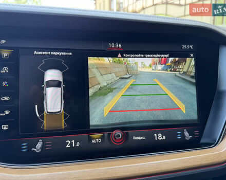 Чорний Фольксваген Туарег, об'ємом двигуна 2.97 л та пробігом 206 тис. км за 45000 $, фото 36 на Automoto.ua