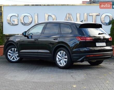 Черный Фольксваген Туарег, объемом двигателя 2.97 л и пробегом 115 тыс. км за 39900 $, фото 7 на Automoto.ua