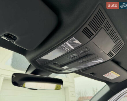 Чорний Фольксваген Туарег, об'ємом двигуна 3 л та пробігом 99 тис. км за 57888 $, фото 69 на Automoto.ua