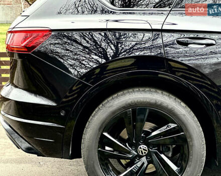 Черный Фольксваген Туарег, объемом двигателя 3 л и пробегом 115 тыс. км за 45500 $, фото 8 на Automoto.ua