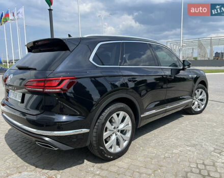 Черный Фольксваген Туарег, объемом двигателя 2.97 л и пробегом 121 тыс. км за 49800 $, фото 11 на Automoto.ua
