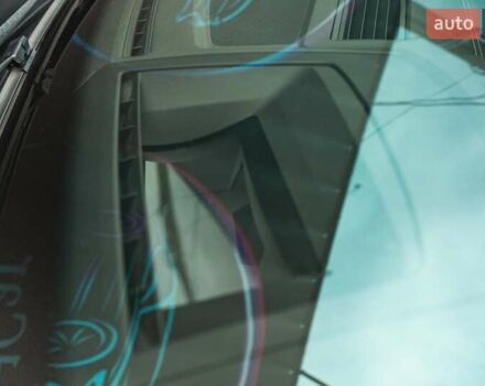 Черный Фольксваген Туарег, объемом двигателя 3.96 л и пробегом 170 тыс. км за 57777 $, фото 69 на Automoto.ua