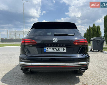 Черный Фольксваген Туарег, объемом двигателя 2.97 л и пробегом 121 тыс. км за 49800 $, фото 12 на Automoto.ua