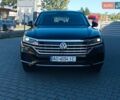 Черный Фольксваген Туарег, объемом двигателя 2.97 л и пробегом 255 тыс. км за 42000 $, фото 6 на Automoto.ua