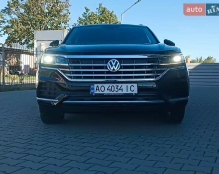 Чорний Фольксваген Туарег, об'ємом двигуна 2.97 л та пробігом 255 тис. км за 41500 $, фото 4 на Automoto.ua