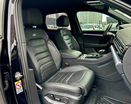 Черный Фольксваген Туарег, объемом двигателя 3 л и пробегом 141 тыс. км за 48500 $, фото 19 на Automoto.ua