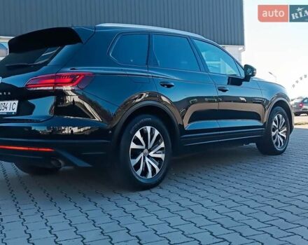 Черный Фольксваген Туарег, объемом двигателя 2.97 л и пробегом 255 тыс. км за 42000 $, фото 20 на Automoto.ua