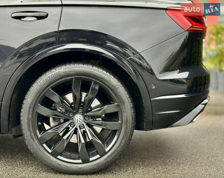 Черный Фольксваген Туарег, объемом двигателя 3 л и пробегом 141 тыс. км за 48500 $, фото 12 на Automoto.ua