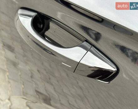 Черный Фольксваген Туарег, объемом двигателя 2.97 л и пробегом 129 тыс. км за 48500 $, фото 58 на Automoto.ua