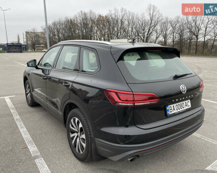 Черный Фольксваген Туарег, объемом двигателя 2.99 л и пробегом 135 тыс. км за 36950 $, фото 13 на Automoto.ua