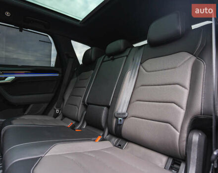 Черный Фольксваген Туарег, объемом двигателя 3.96 л и пробегом 170 тыс. км за 57777 $, фото 93 на Automoto.ua