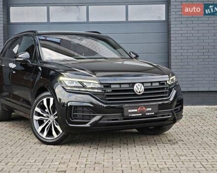 Черный Фольксваген Туарег, объемом двигателя 2.97 л и пробегом 98 тыс. км за 59980 $, фото 2 на Automoto.ua