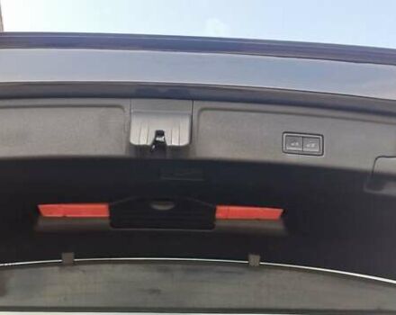 Черный Фольксваген Туарег, объемом двигателя 2.97 л и пробегом 163 тыс. км за 51500 $, фото 6 на Automoto.ua