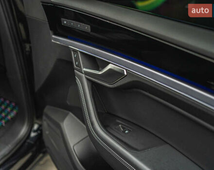 Черный Фольксваген Туарег, объемом двигателя 3.96 л и пробегом 170 тыс. км за 57777 $, фото 60 на Automoto.ua