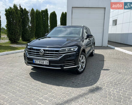 Черный Фольксваген Туарег, объемом двигателя 2.97 л и пробегом 121 тыс. км за 49800 $, фото 5 на Automoto.ua