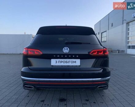 Черный Фольксваген Туарег, объемом двигателя 2.97 л и пробегом 77 тыс. км за 51000 $, фото 10 на Automoto.ua