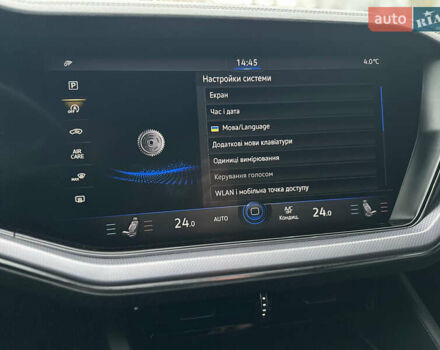Черный Фольксваген Туарег, объемом двигателя 3 л и пробегом 115 тыс. км за 45500 $, фото 45 на Automoto.ua