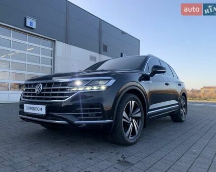Черный Фольксваген Туарег, объемом двигателя 2.97 л и пробегом 77 тыс. км за 51000 $, фото 5 на Automoto.ua