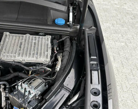 Черный Фольксваген Туарег, объемом двигателя 3 л и пробегом 188 тыс. км за 44555 $, фото 101 на Automoto.ua