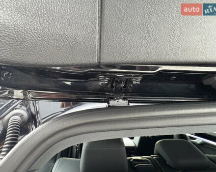 Черный Фольксваген Туарег, объемом двигателя 3 л и пробегом 188 тыс. км за 44555 $, фото 104 на Automoto.ua