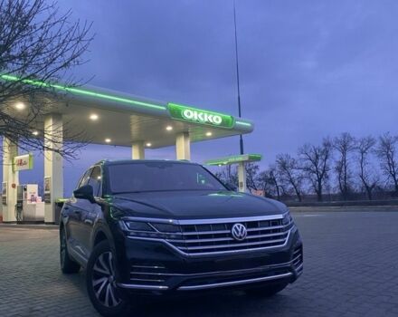 Черный Фольксваген Туарег, объемом двигателя 3 л и пробегом 147 тыс. км за 47000 $, фото 4 на Automoto.ua