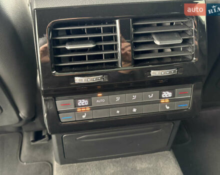 Черный Фольксваген Туарег, объемом двигателя 3 л и пробегом 188 тыс. км за 44555 $, фото 71 на Automoto.ua