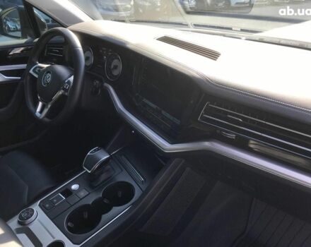 Чорний Фольксваген Туарег, об'ємом двигуна 3 л та пробігом 119 тис. км за 49990 $, фото 20 на Automoto.ua