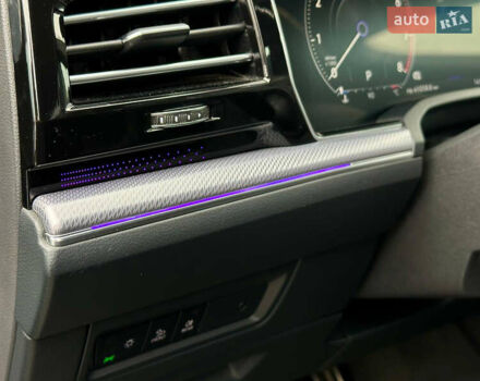 Черный Фольксваген Туарег, объемом двигателя 3 л и пробегом 141 тыс. км за 48500 $, фото 29 на Automoto.ua