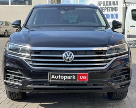 Чорний Фольксваген Туарег, об'ємом двигуна 3 л та пробігом 43 тис. км за 43990 $, фото 1 на Automoto.ua