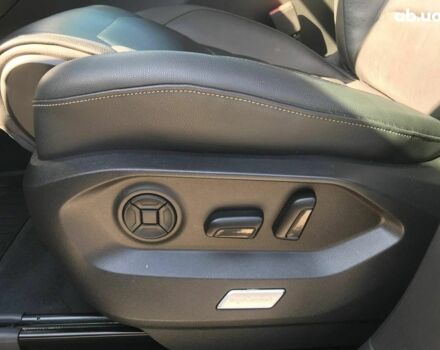 Чорний Фольксваген Туарег, об'ємом двигуна 3 л та пробігом 119 тис. км за 49990 $, фото 18 на Automoto.ua