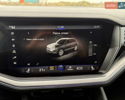 Черный Фольксваген Туарег, объемом двигателя 3 л и пробегом 188 тыс. км за 44555 $, фото 58 на Automoto.ua