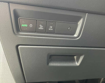 Черный Фольксваген Туарег, объемом двигателя 2.97 л и пробегом 267 тыс. км за 43900 $, фото 22 на Automoto.ua