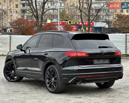 Черный Фольксваген Туарег, объемом двигателя 2.97 л и пробегом 129 тыс. км за 48500 $, фото 15 на Automoto.ua
