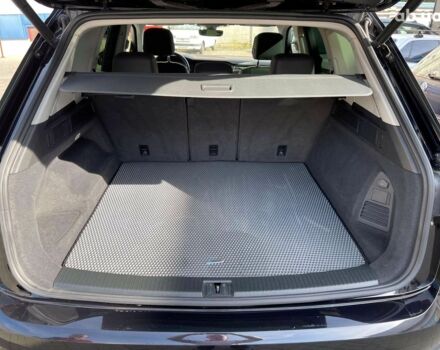 Чорний Фольксваген Туарег, об'ємом двигуна 3 л та пробігом 43 тис. км за 43990 $, фото 13 на Automoto.ua