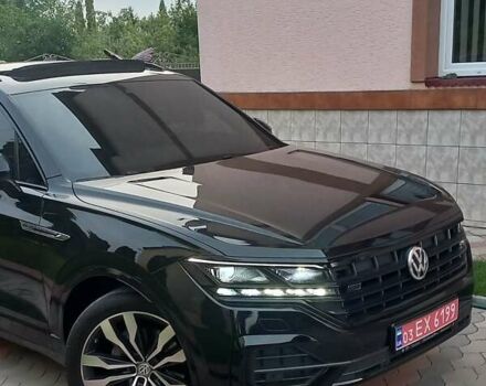 Черный Фольксваген Туарег, объемом двигателя 2.97 л и пробегом 163 тыс. км за 51500 $, фото 41 на Automoto.ua