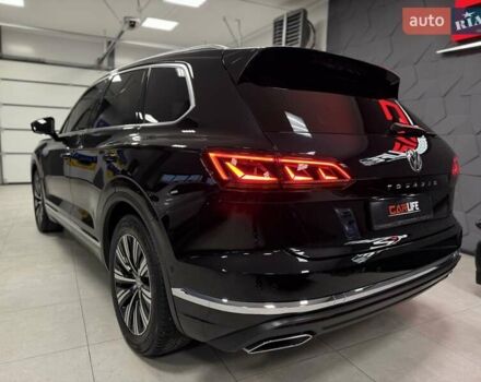 Черный Фольксваген Туарег, объемом двигателя 2.97 л и пробегом 123 тыс. км за 49900 $, фото 30 на Automoto.ua