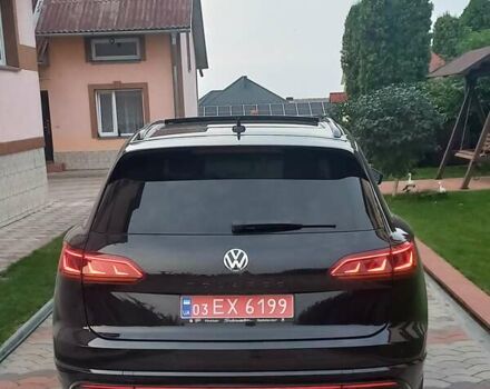 Черный Фольксваген Туарег, объемом двигателя 2.97 л и пробегом 163 тыс. км за 51500 $, фото 45 на Automoto.ua